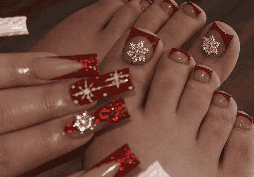 red Christmas mani pedi