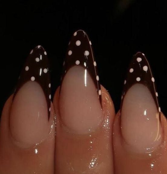 Brown and pink spotted almond French tips